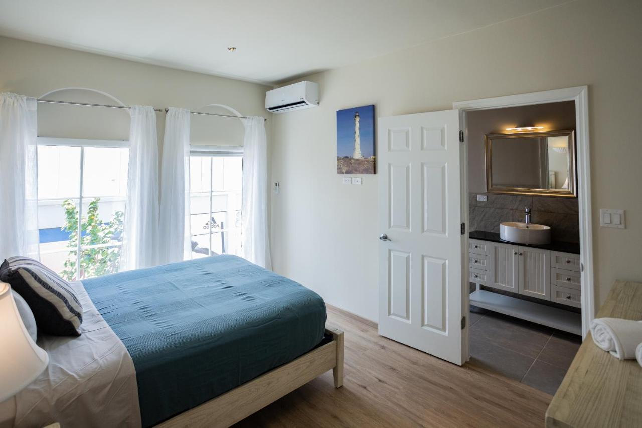 Oranjestad City Suites Екстер'єр фото