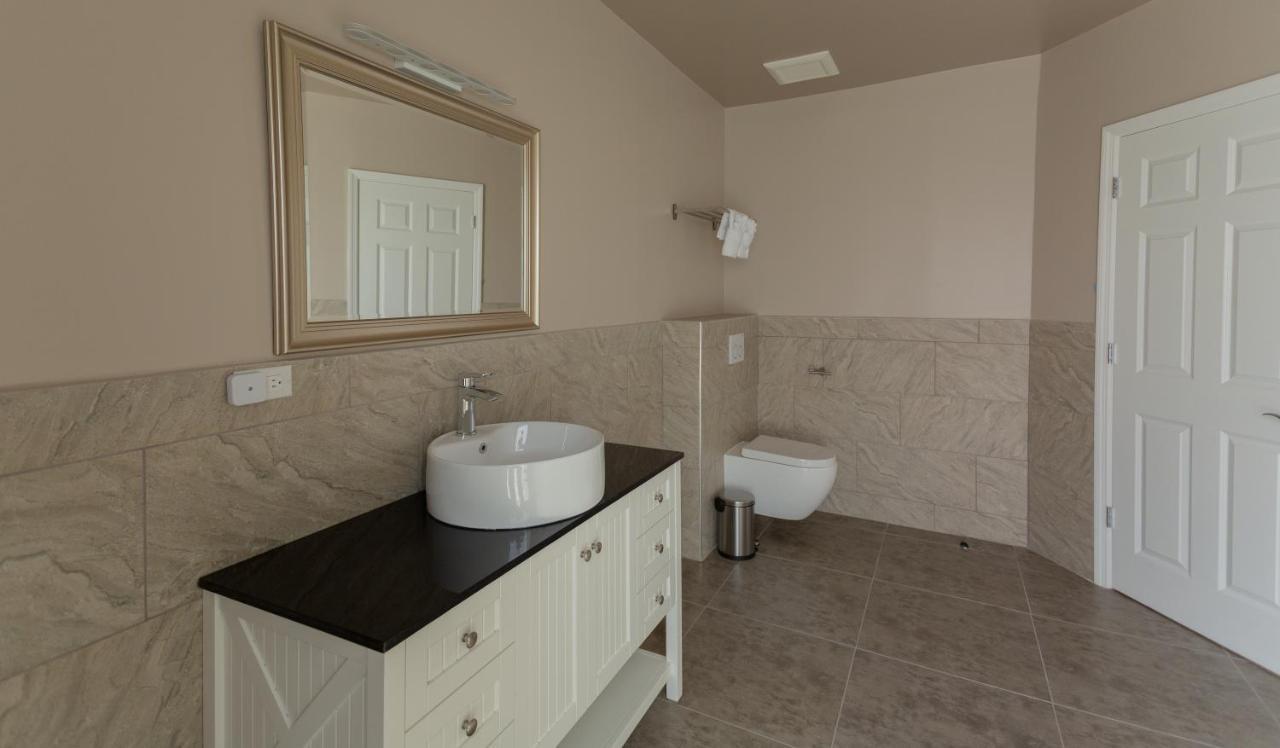Oranjestad City Suites Екстер'єр фото