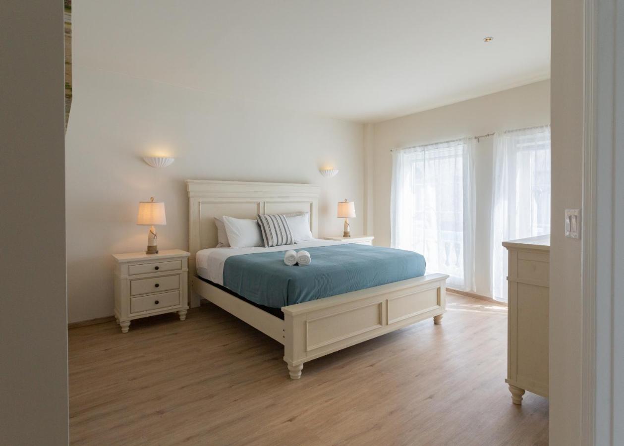 Oranjestad City Suites Екстер'єр фото